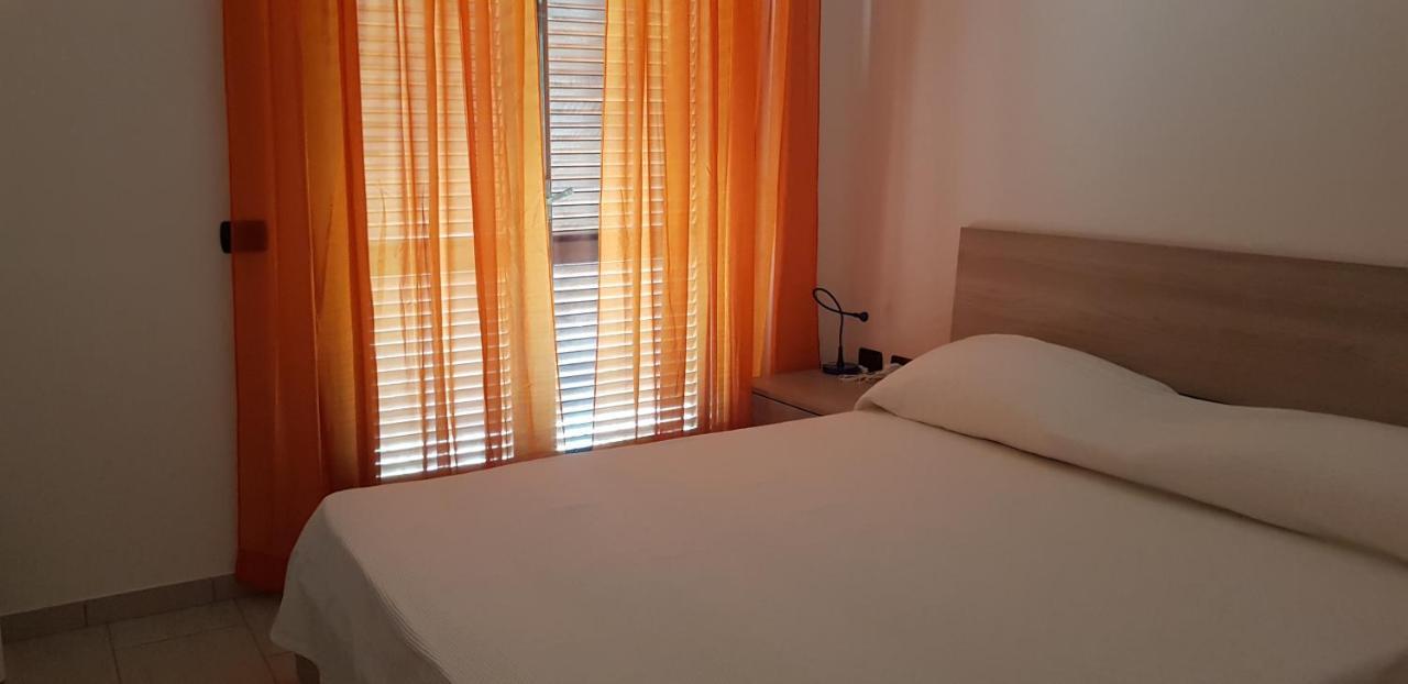 Cala Gavetta Marina Loft Villa La Maddalena  Exterior foto